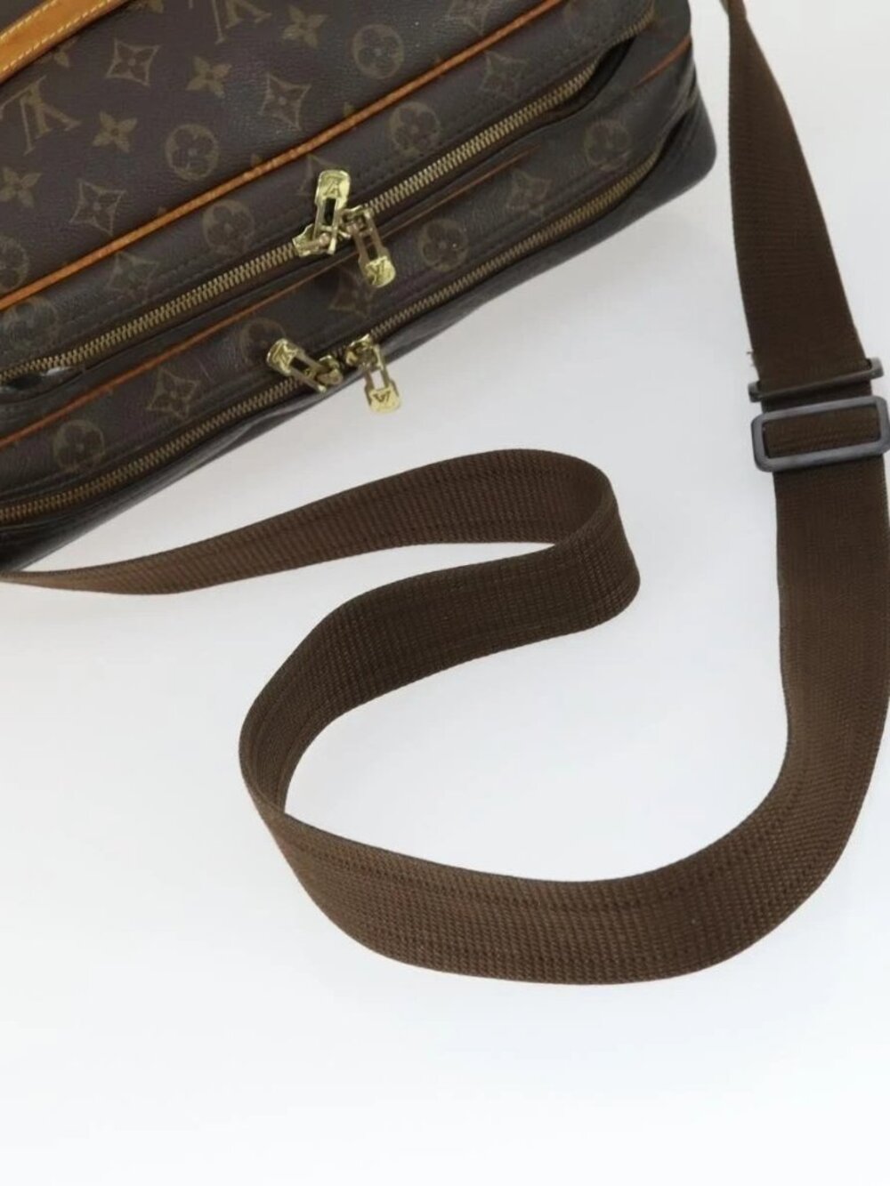 LOUIS VUITTON Monogram Reporter GM Shoulder Bag M45252 LV Auth BA10175 - Picture 8 of 16